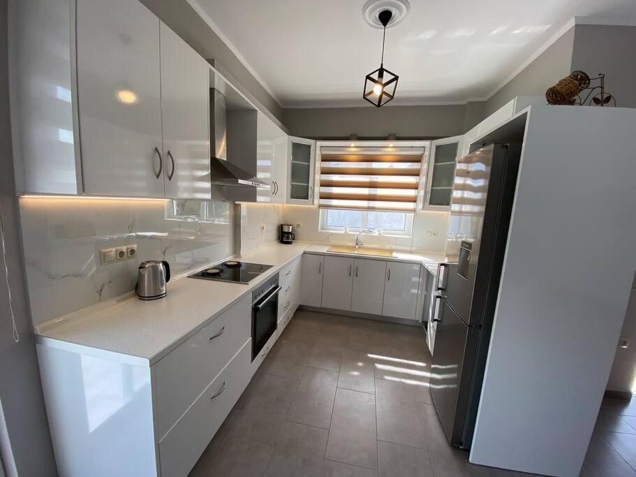 Keskos Luxury Villa Artemida  Ngoại thất bức ảnh